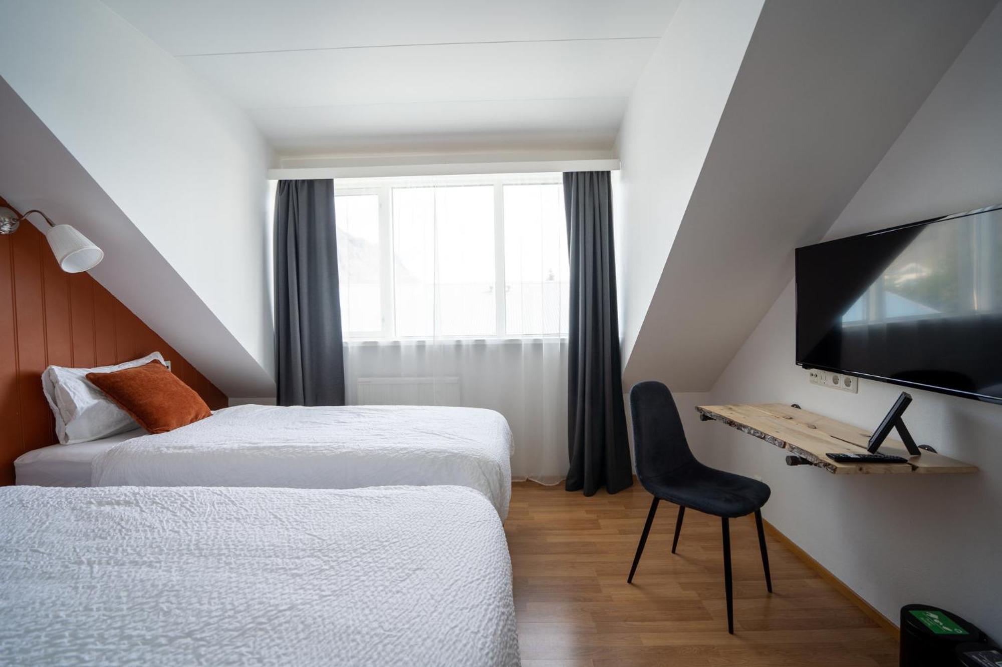 Hotel Breiddalsvik Bagian luar foto