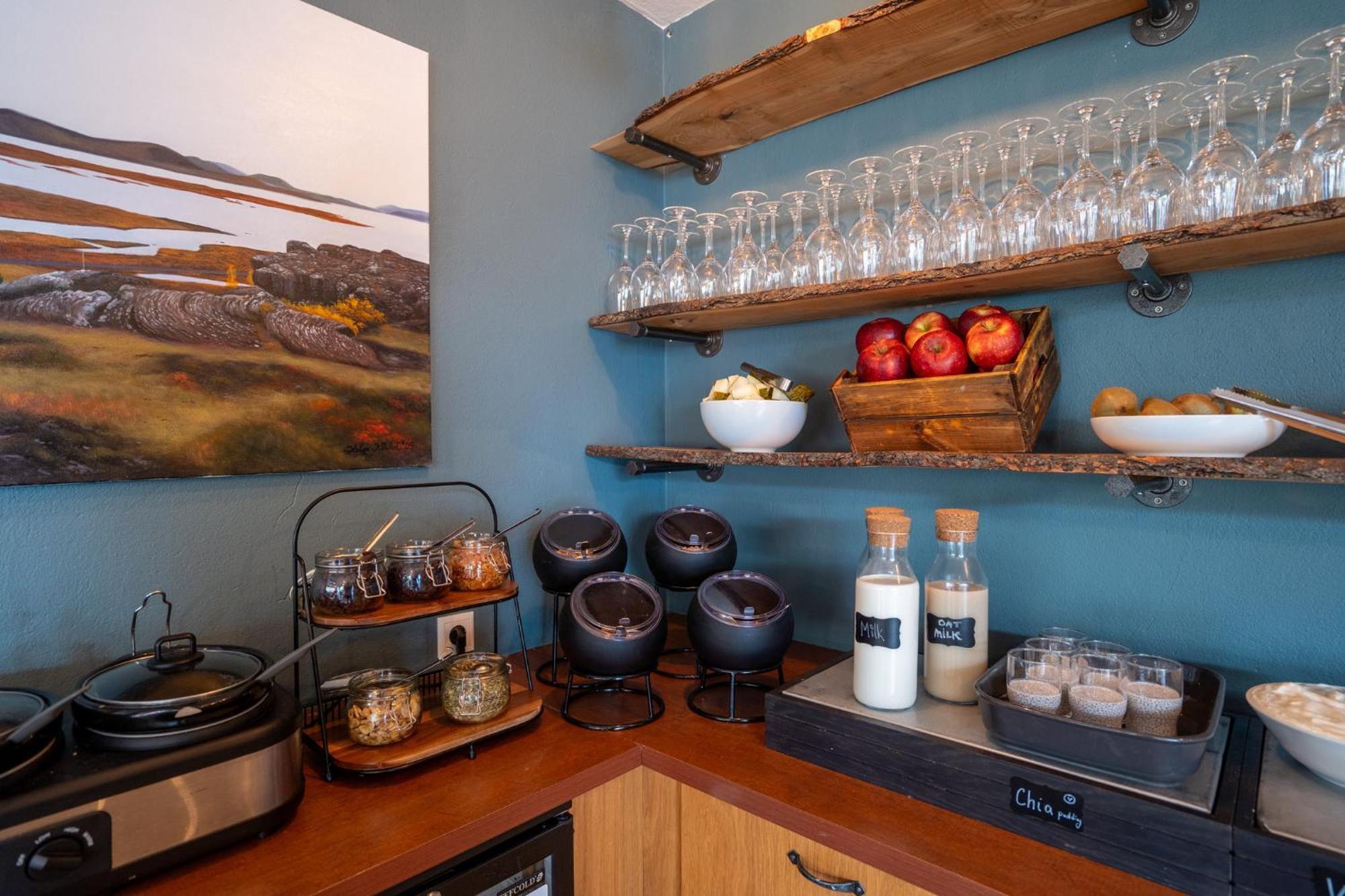 Hotel Breiddalsvik Bagian luar foto